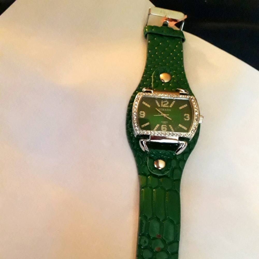 STRADA fashion green cz watch